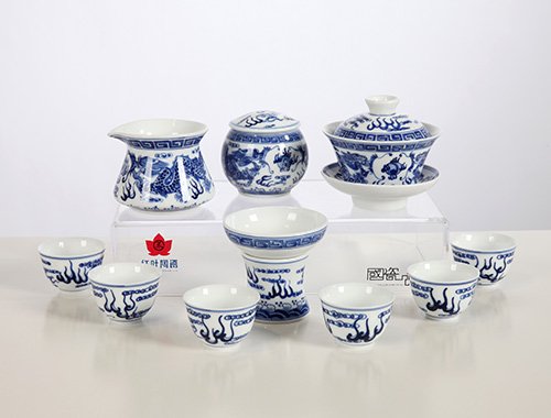 10头手绘工夫茶具--双龙戏珠